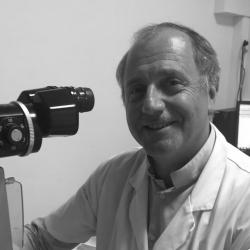 Thierry Bury -Opthtalmologiste aux Quinze Vingts - formateur technique Essilor Academy